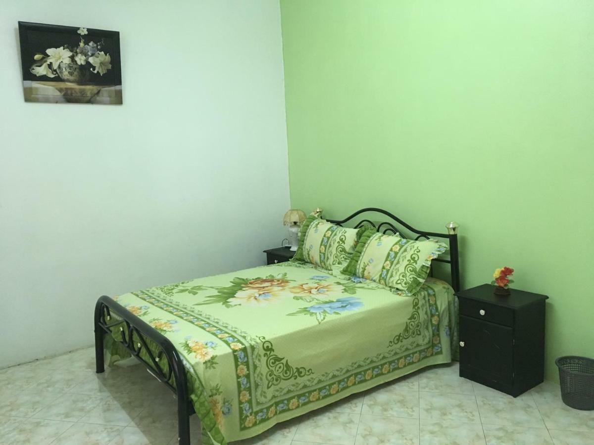 Le Serin Villa Flic en Flac Exterior photo
